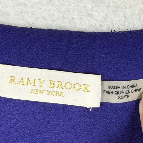 Ramy‎ Brook Purple Silk Metallic Flutter Sleeve Smocked Waist Blouse XS - Image 2
