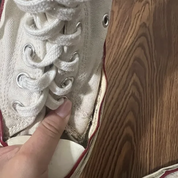 FLAWED Converse Chuck Taylor Parchment High Top Sneakers Size 6 US - Image 5
