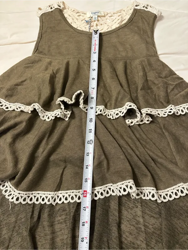 Hayden LA Olive Tiered Crochet Lace Trim Tank - NWT - Size L - Image 9