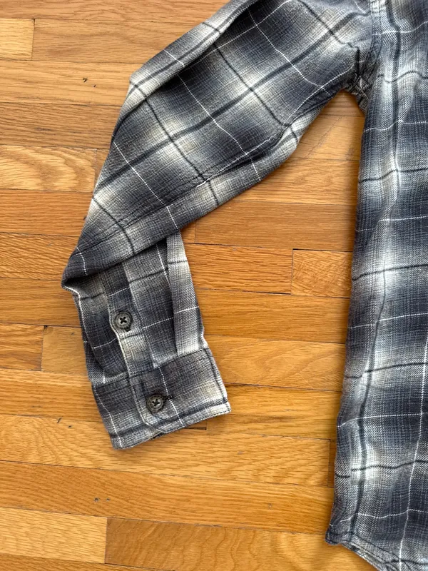 Garage long sleeve plaid button up - Image 6