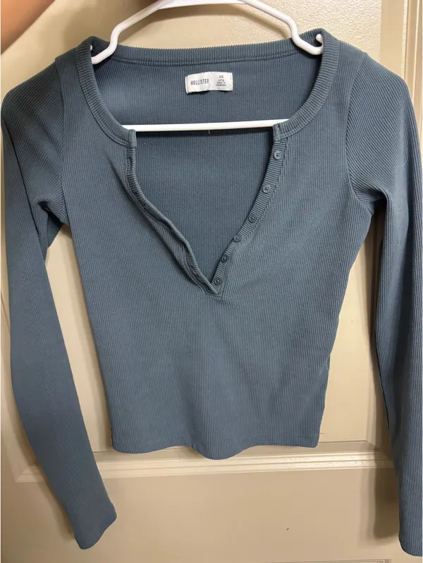 Hollister Long Sleeve Top - Image 3