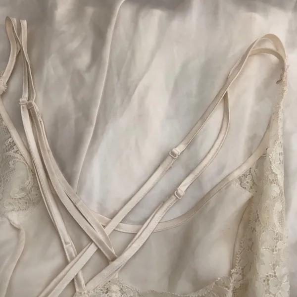 Vintage Victoria’s Secret Ivory White Lingerie Slip with Lace Detail Medium - Image 7