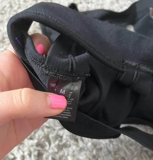 Alphalete Black Sport Bra Size Medium - Image 3