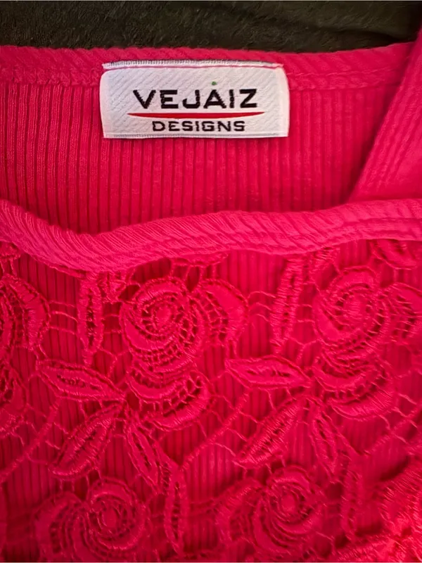 Hot Pink Lace Crop Top - Image 2