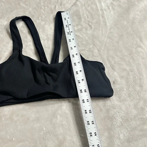 GIGI C Revolve Andrea Sports Bra Women's Small Black Ribbed Cutout V-Back New - Image 9