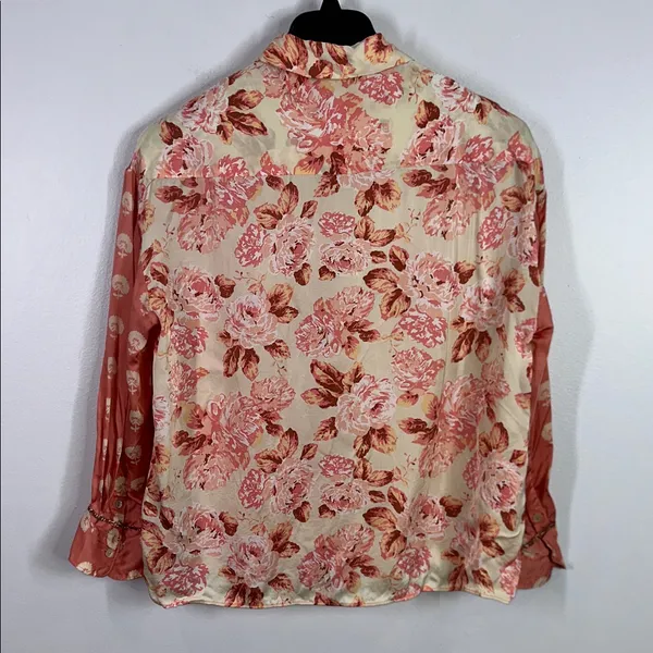 Zara satin floral and embroidered button down blouse size small - Image 6