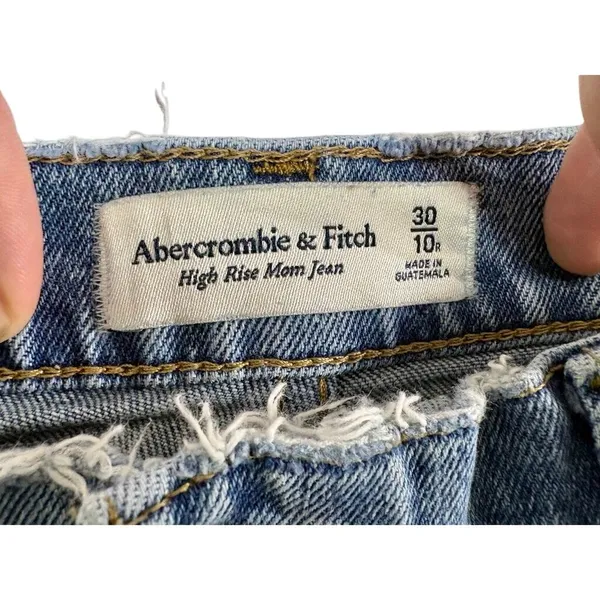Abercrombie & Fitch High Rise Mom Jean Blue Denim Distressed Jeans Size 30 10 R - Image 3