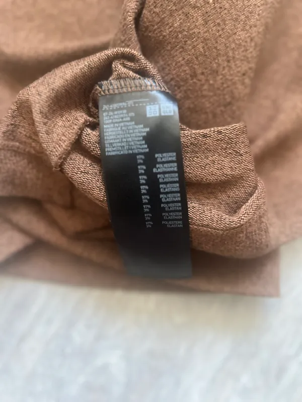 Uniqlo Brown Mock Neck Sweater - Image 2
