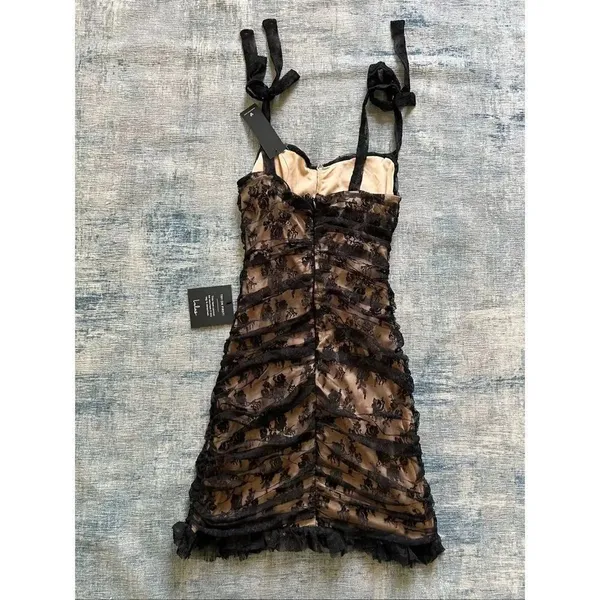 Lulus Beige Be Mine Forever Black Floral Lace Ruched Bodycon Dress XS - Image 4