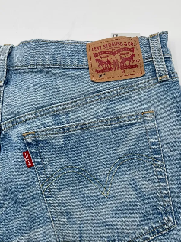 Levi’s Womens 501 Button Fly Camo Print Cutoff Denim Jean Shorts Sz 32 Festival - Image 6