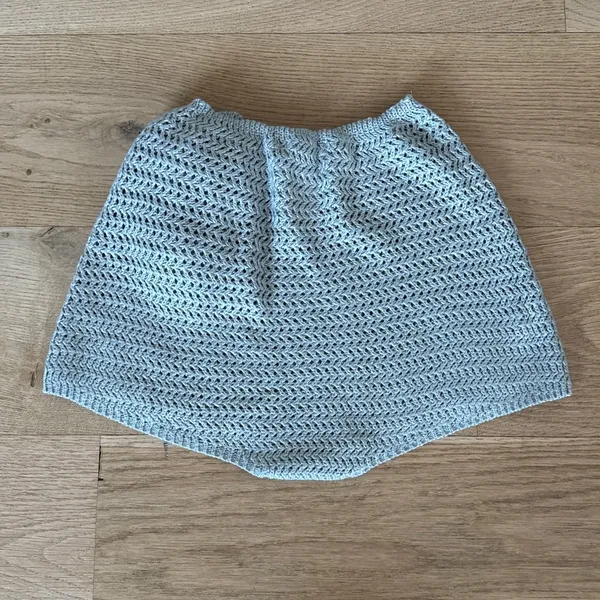 Peppermayo Crochet Mini Shorts Maia Rose Size M in Sage Green - Image 3