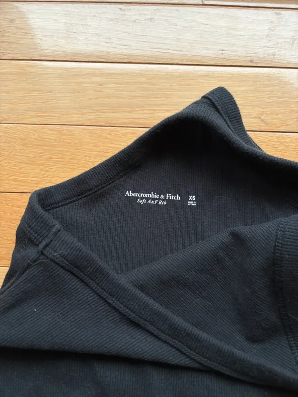 Crop Top - Image 2