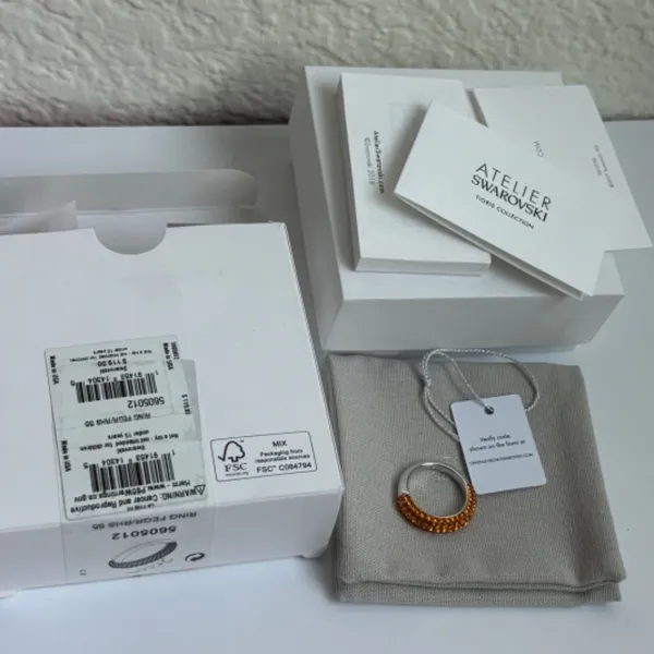 Swarovski NWT ring - Image 8