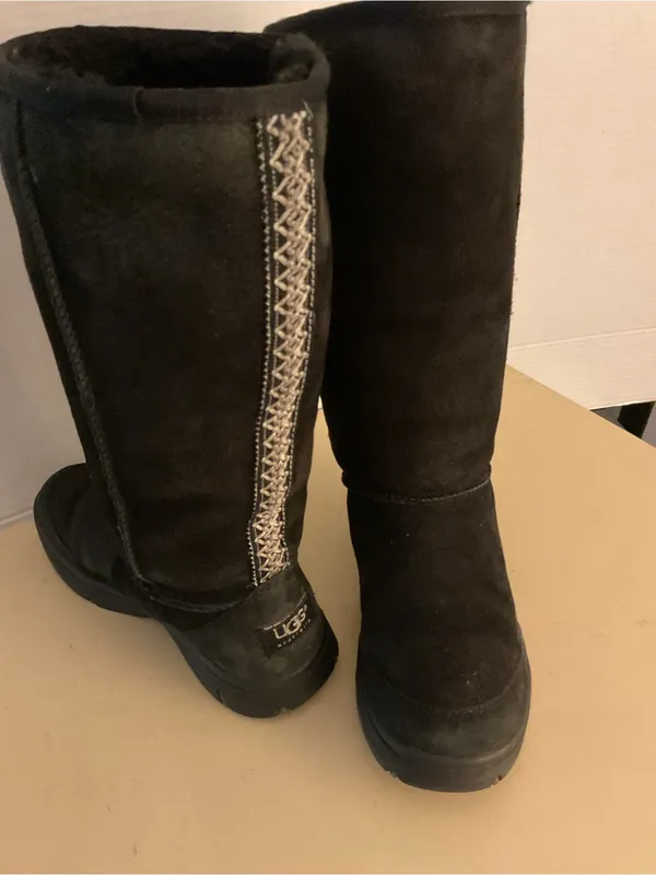 UGG women Black suede tall Tasman braided classic boots US 6 - Image 2