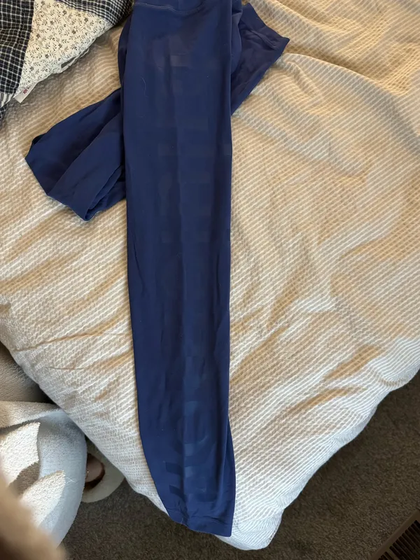 Lululemon Align Leggings - Image 4