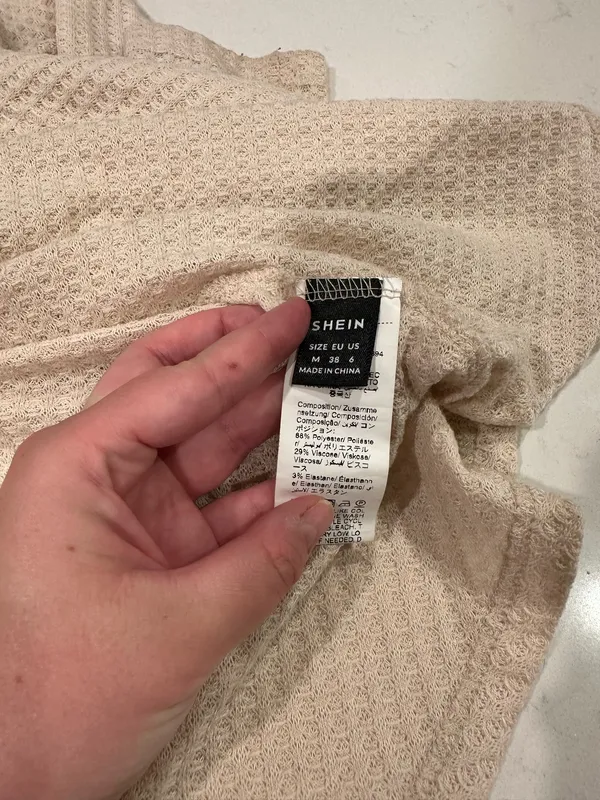 SHEIN Maternity Waffle Knit V-Neck Tunic with Waist Tie - Image 5