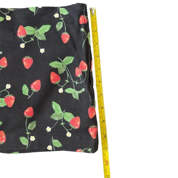 Bailey Rose NWT Black Strawberry Print Mini Skort Sz M Zip Closure Coquette - Image 8