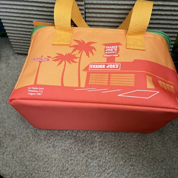 Trader Joe's Insulated Mini Tote Bag Lunch Cooler Orange Green Foldable NWT - Image 4