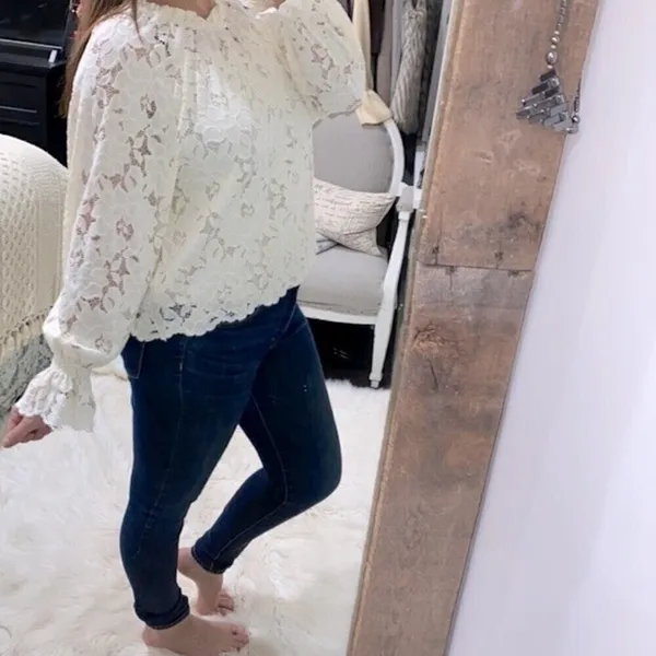 Blu pepper white boho lace top size medium - Image 3