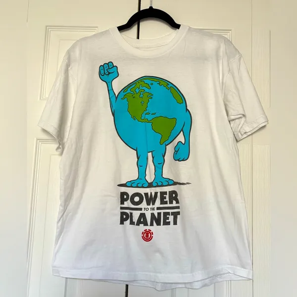 Element Organic White Short Sleeve Shirt with Earth Graphic Size Medium - Image 2