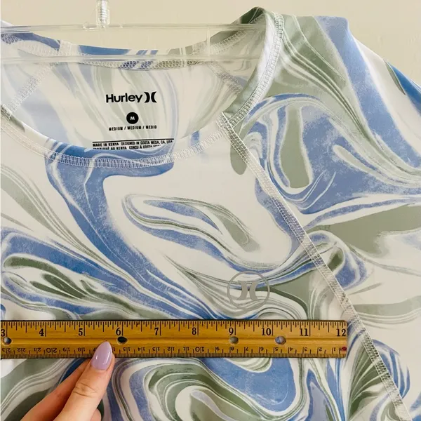 Hurley Surfing Dri-Fit Long Sleeve - Womens Medium - Image 5