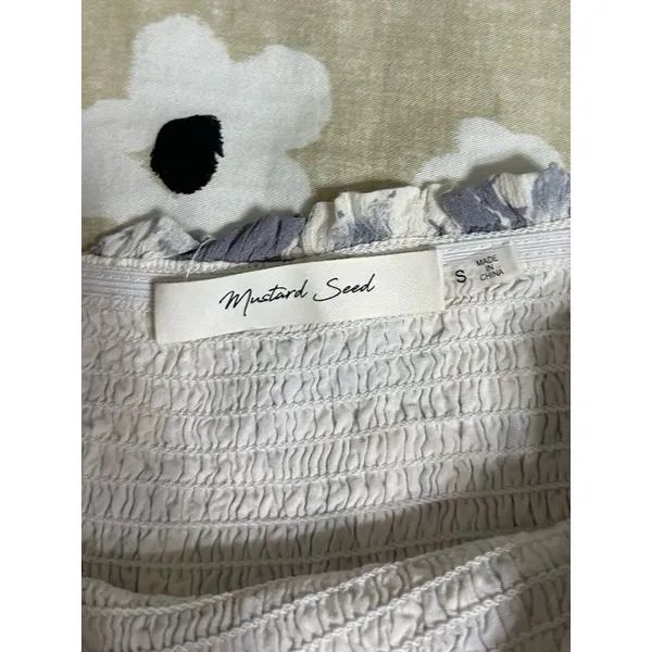 Mustard seed grey floral mini skirt - Image 2