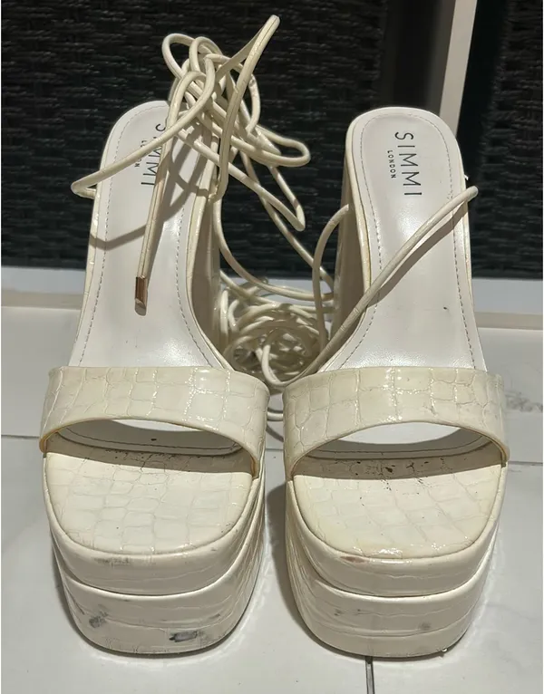 Simmi London Heels Strappy White Block - Image 3