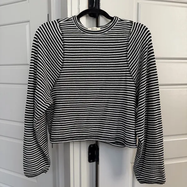 Madewell Striped Curved Long-Sleeve Balloon-Sleeve Tee - Image 2