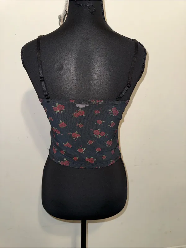Garage Black Floral Sweetheart Camisole with Red Rose Print - Image 3