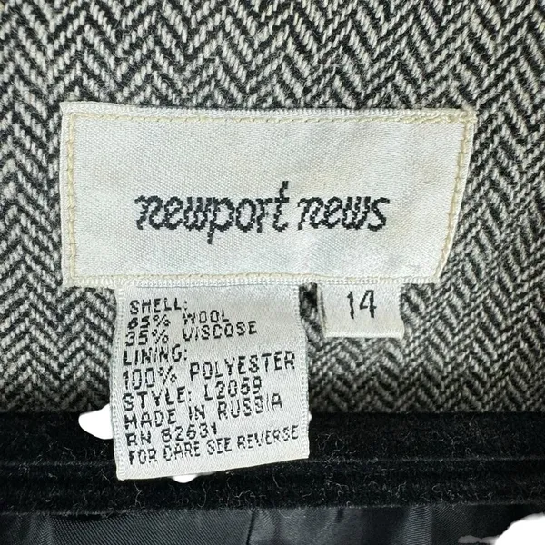 Newport News Vintage Black‎ White Chevron Wool Tweed Long Button Up Pea Coat 14 - Image 5