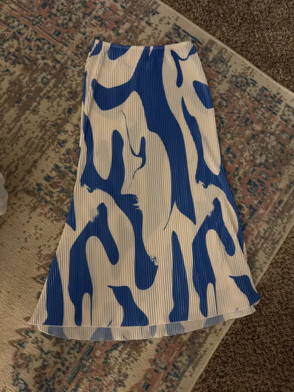 Navy & White Pleated Midi Skirt Blue - Image 2