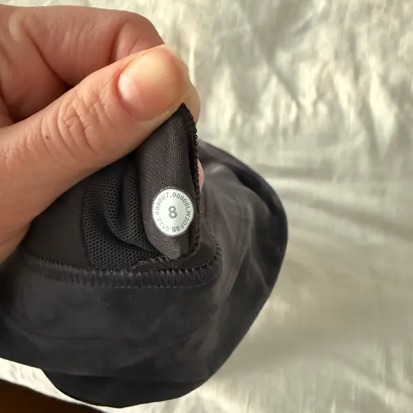 Lululemon Energy Bra Black Women’s Size 8 - Image 3