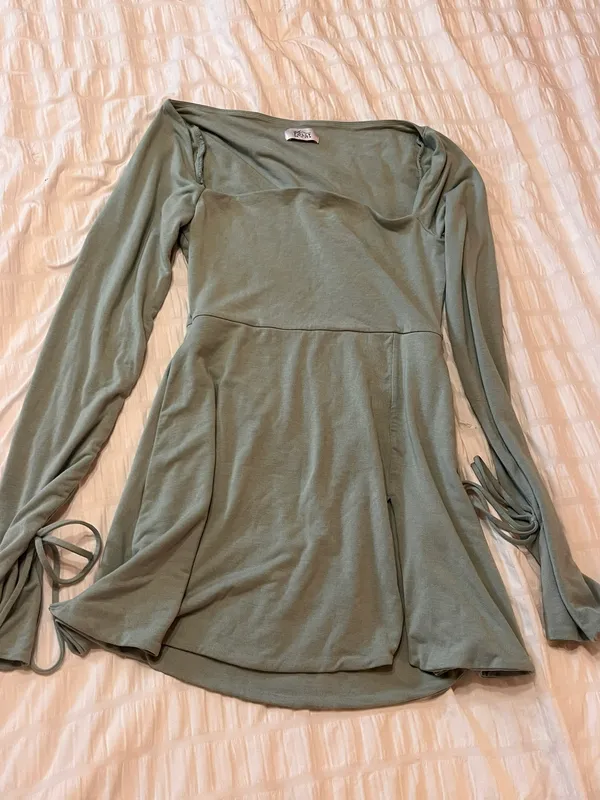 Green Romper - Image 3