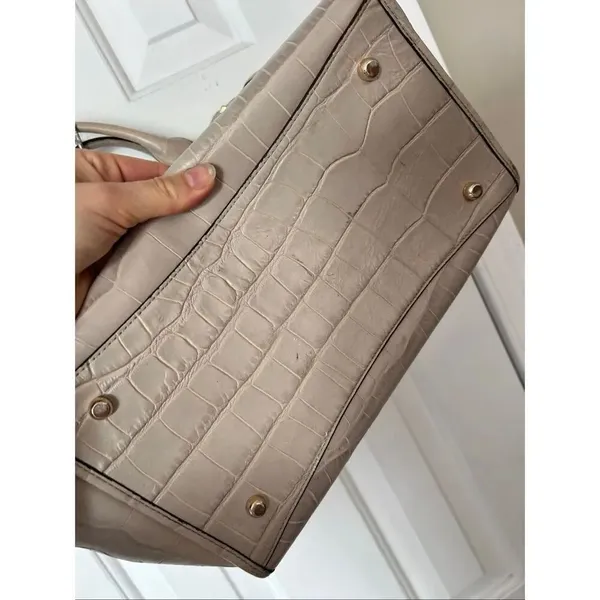 Coach Embossed Crocodile Crosby Bag leather bag no strap gray tan color - Image 10