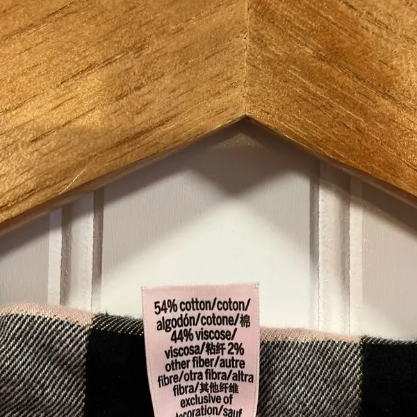 Victoria’s Secret checkered long sleeve pajama top - Image 4