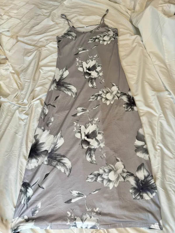 Y2K Grey & White Floral Maxi Slip Dress Size Large 90s Whimsygoth Camisole Dress - Image 3