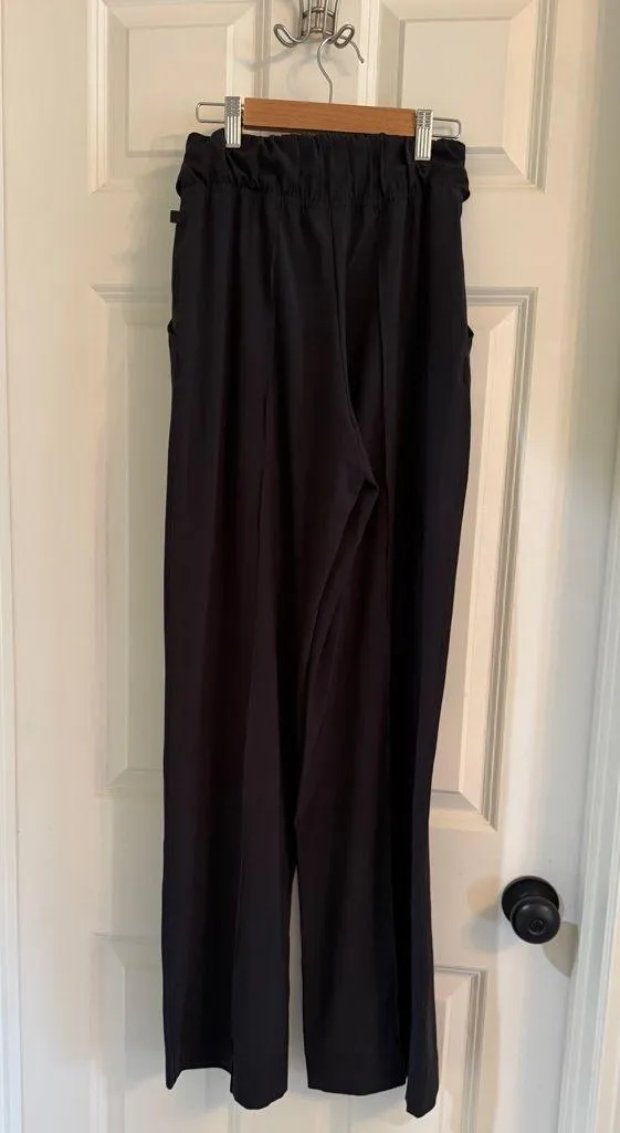 Lululemon Noir Pant in Black | Size 4 - Image 6