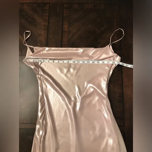 NWOT House of CB Champagne Silver Leia Backless Slip Dress Gown Sz M - Image 6