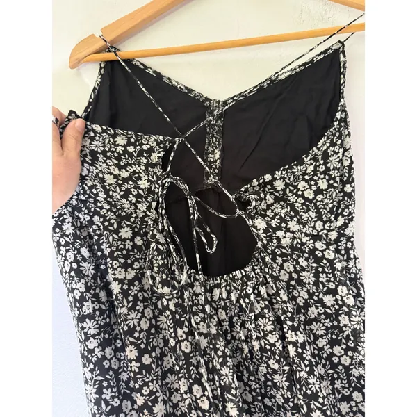 Abercrombie‎ fitch silky floral mini dress open back black white large - Image 4