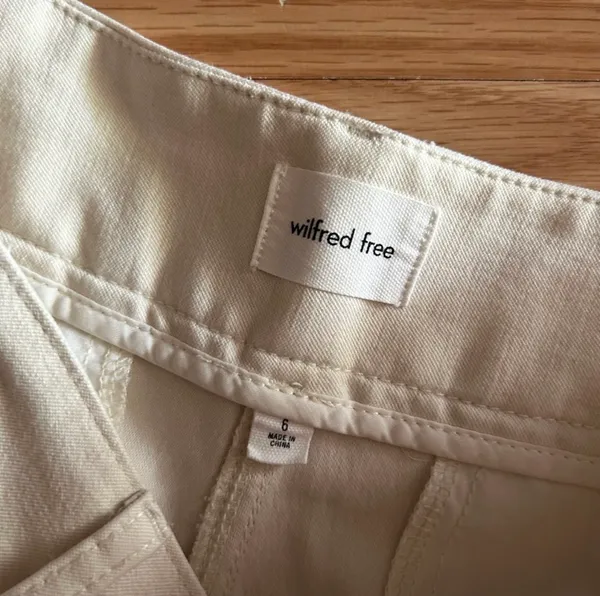 Aritzia Wilfred Free Beige Wide Leg Cargo Pants - Image 2