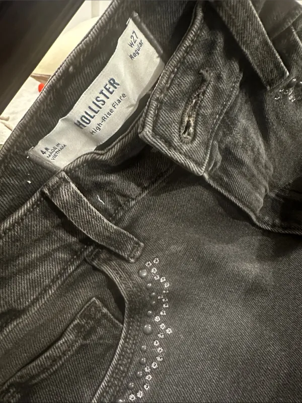 Hollister High Rise Black Flare Jeans with embellishments and embroidery size 4 - Image 2
