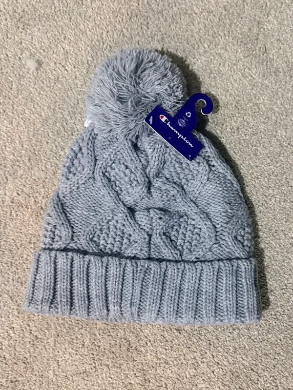 Champion Grey Cable Knit Fleece Lined Foldover Pom Pom Beanie OSFM - Image 2