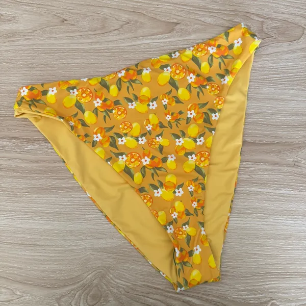 Dippin' Daisy's XS/Large NEW Roma Bikini Set Tie‎ Yellow Lemons Floral High Waist - Image 4