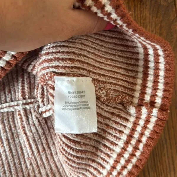 Ontwelfth puff sleeve striped short sleeve knit top M - Image 6