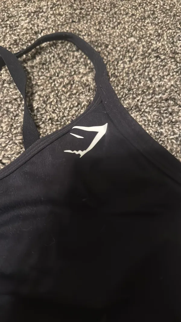 Small Gymshark Bra - Image 4