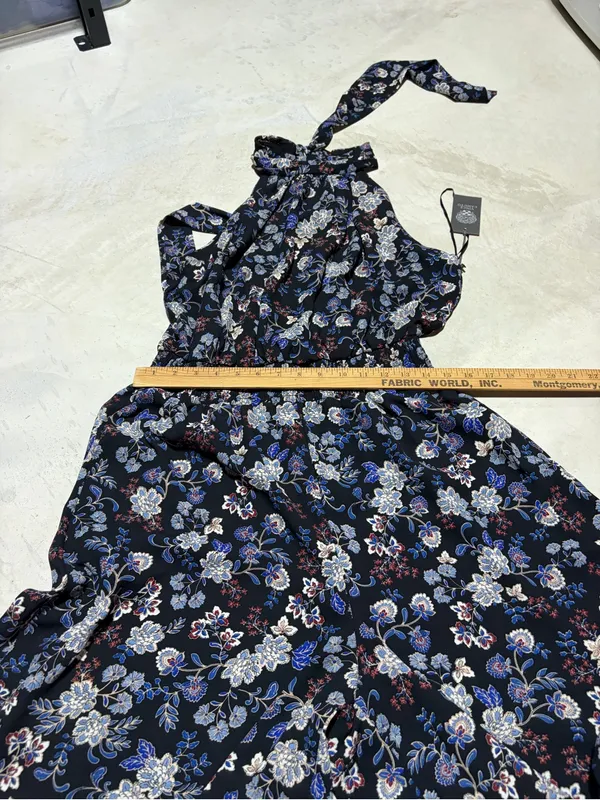 Vince Camuto NWT eondersll Floral Jumpsuit French blue floral large MSRP$99 - Image 5