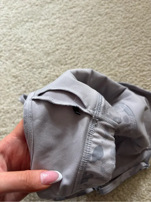 Alphalete Light Gray Camo Thin-Strap Sports Bra - Image 3