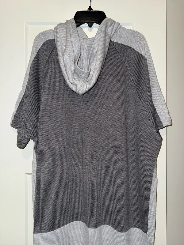 Lululemon Opened Up Poncho Sweater Grey with Dark Gray - Image 4