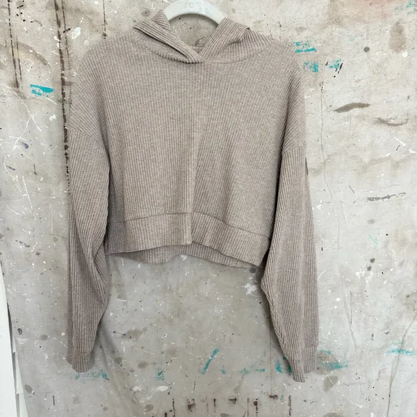 Alo Yoga Muse Hoodie, Gravel Heather - Image 2