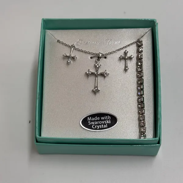 Swarovski Crystal Cross Necklace & Earrings Gift Set Silver Tone NIB - Image 2